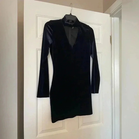 Design Lab Lord & Taylor Navy VELVET Long Sleeve Collar V Neck Mini Dress Medium - Picture 3 of 5